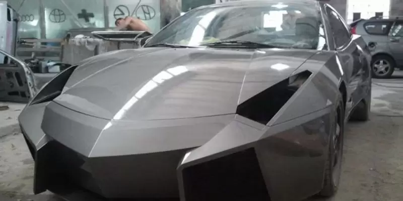 Eclipse vira Lamborghini