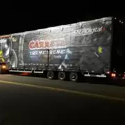 O maior som automotivo do planeta: carreta treme treme
