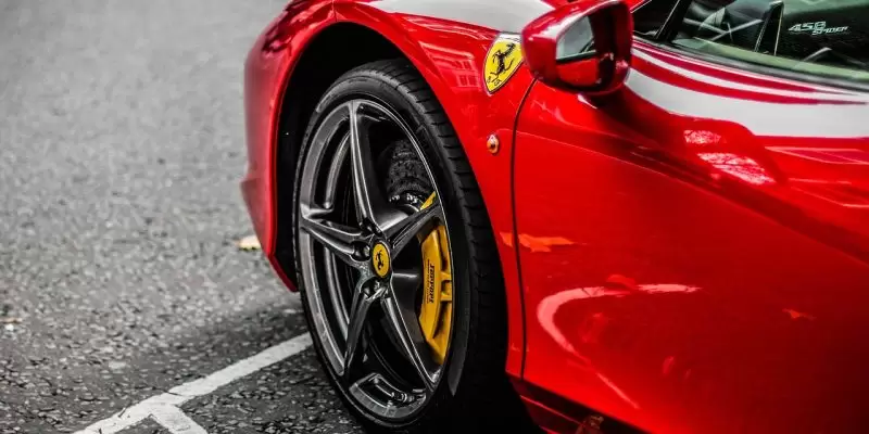 indústria automotiva: Ferrari Vermelha