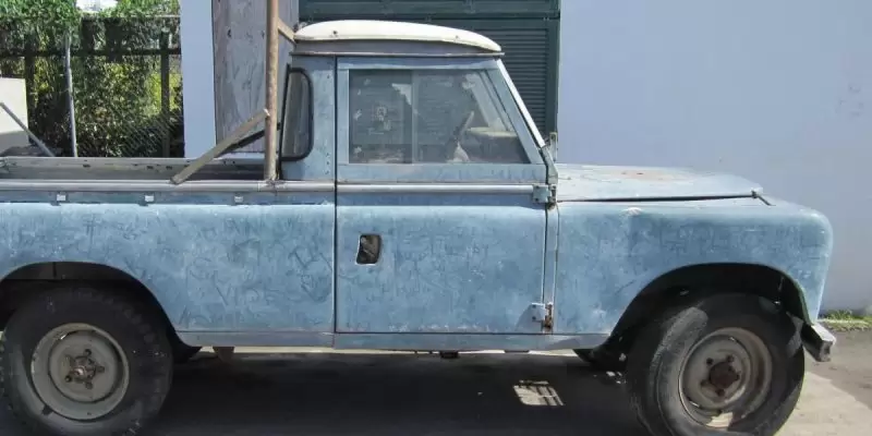 Restauração da Land Rover Defender de Bob Marley