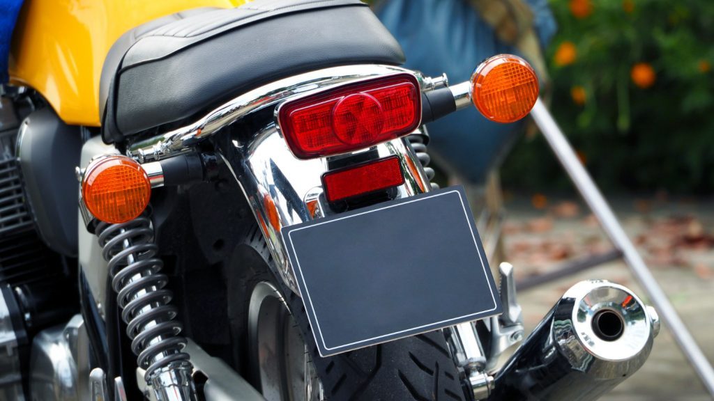moto elétrica precisa de CNH: moto