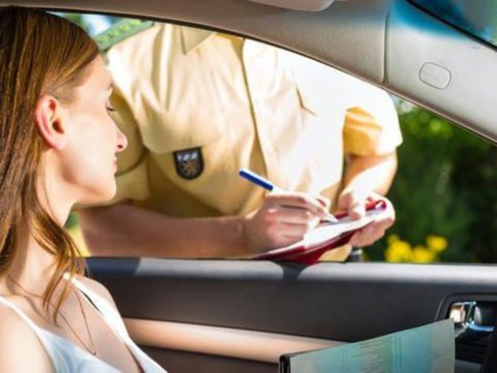 Como recorrer multa de trânsito? O que você nunca deve esquecer